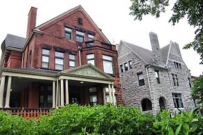 The Inn on Ferry Street