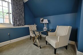 The Inn on Ferry Street