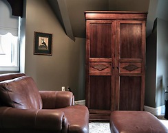 The Inn on Ferry Street