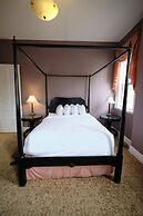 The Inn on Ferry Street