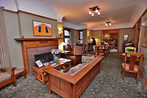 The Inn on Ferry Street