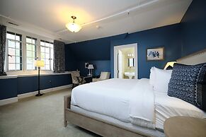 The Inn on Ferry Street