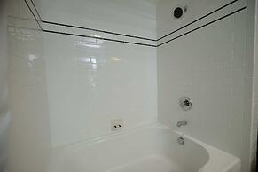 The Inn on Ferry Street