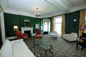 The Inn on Ferry Street