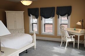 The Inn on Ferry Street