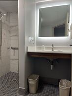 AmericInn by Wyndham Ladysmith
