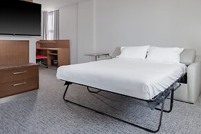 Courtyard by Marriott St. Louis Downtown/Convention Center