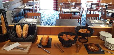 Mercure Dinan Port Le Jerzual