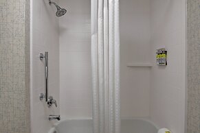 Holiday Inn Express Hotel & Suites Anderson-I-85 by IHG