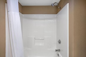 Days Inn & Suites by Wyndham Cuba