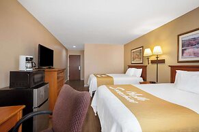 Days Inn & Suites by Wyndham Cuba