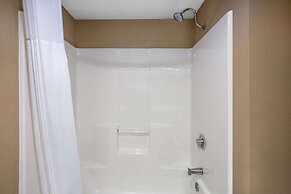 Days Inn & Suites by Wyndham Cuba