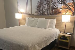 Days Inn & Suites by Wyndham Cuba