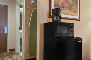 Days Inn & Suites by Wyndham Cuba