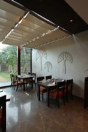 Hotel Express Residency