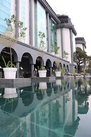 Radisson Blu Atria Bengaluru