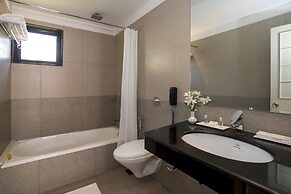 Nanu Beach Resort and Spa