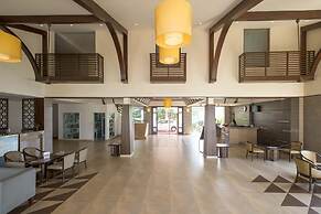 Nanu Beach Resort and Spa