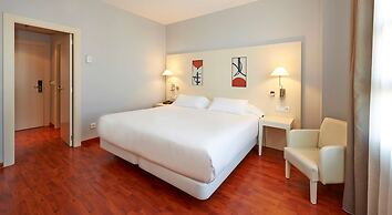 NH Valencia Las Artes