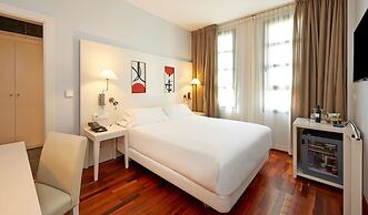 NH Valencia Las Artes