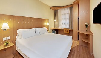 NH Valencia Las Ciencias Hotel