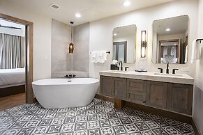 Westgate Park City Resort & Spa