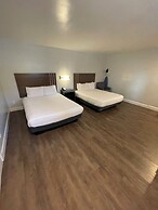 Stargazer Inn and Suites