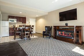 D. Hotel Suites & Spa
