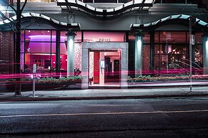 OPUS Hotel Vancouver