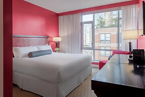 OPUS Hotel Vancouver