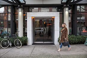 OPUS Hotel Vancouver