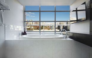 OPUS Hotel Vancouver