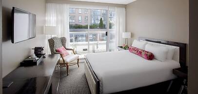 OPUS Hotel Vancouver