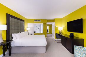 OPUS Hotel Vancouver