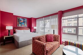 OPUS Hotel Vancouver