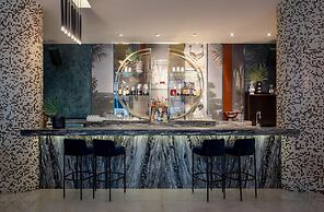 OPUS Hotel Vancouver