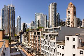 OPUS Hotel Vancouver