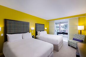 OPUS Hotel Vancouver