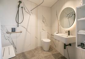 Legacy Airedale Hotel Auckland