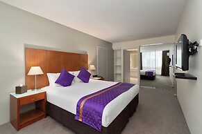 Park Regis Griffin Suites