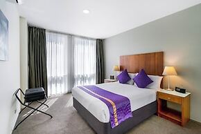 Park Regis Griffin Suites