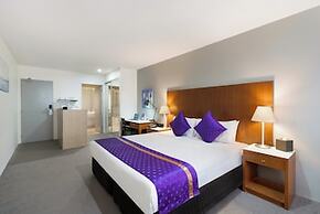 Park Regis Griffin Suites