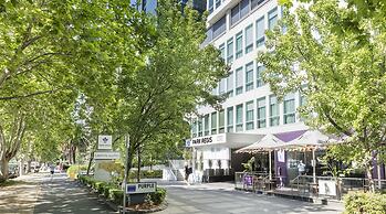 Park Regis Griffin Suites