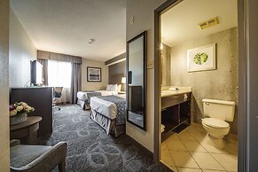 Monte Carlo Inn Airport Suites