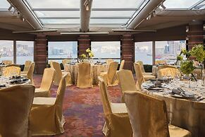 Renaissance Hong Kong Harbour View Hotel