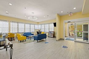 Days Inn & Suites by Wyndham Euless DFW Airport South