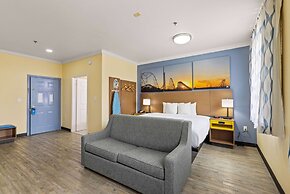 Days Inn & Suites by Wyndham Euless DFW Airport South