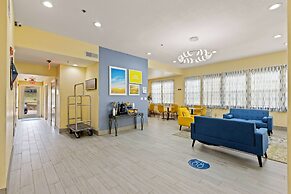 Days Inn & Suites by Wyndham Euless DFW Airport South