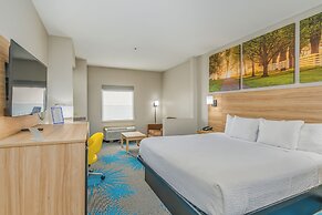 Days Inn & Suites by Wyndham Prattville-Montgomery