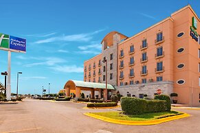 Holiday Inn Express Silao Aeropuerto Bajio by IHG